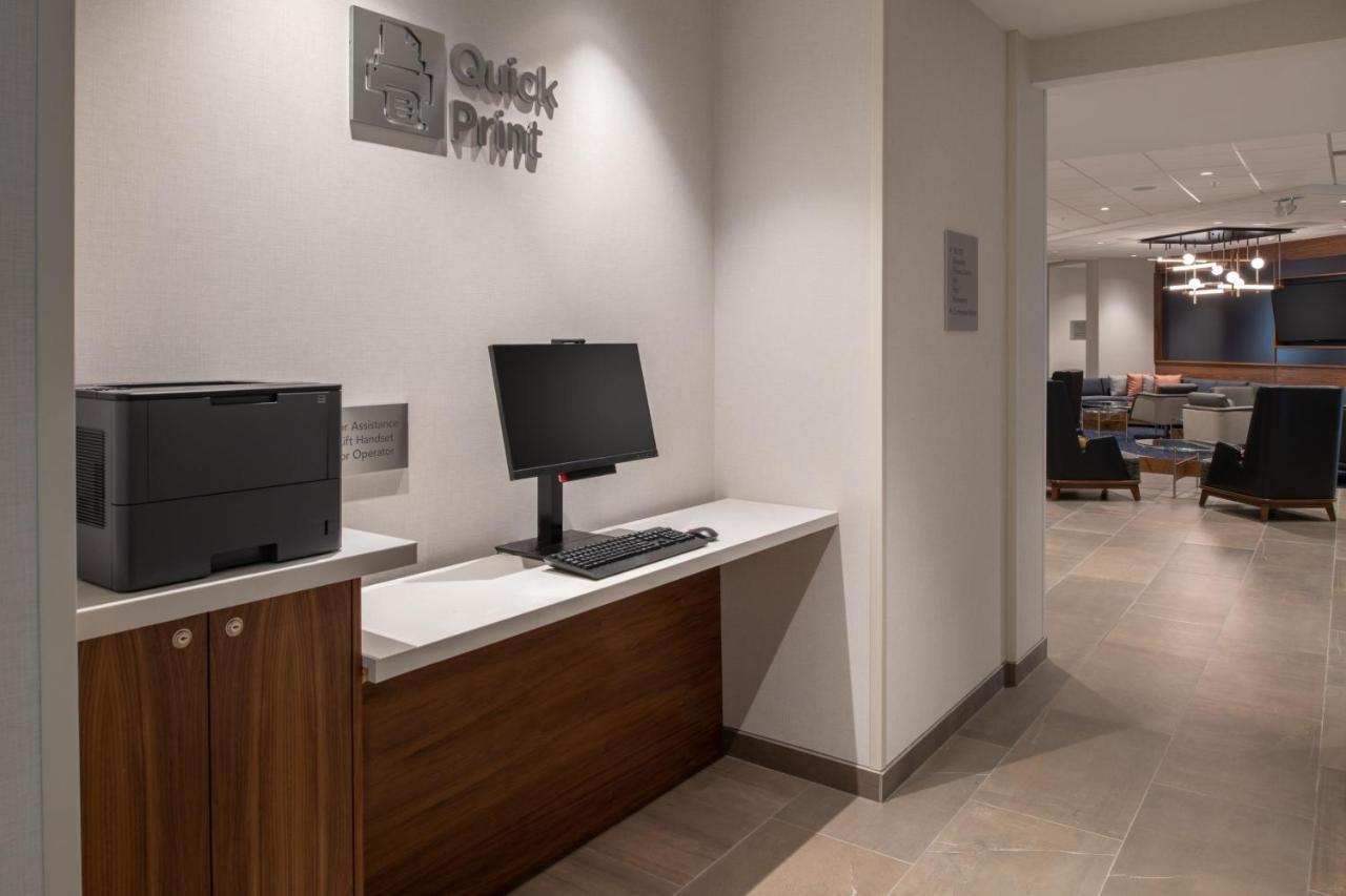 Courtyard By Marriott Olympia Hotel ภายนอก รูปภาพ
