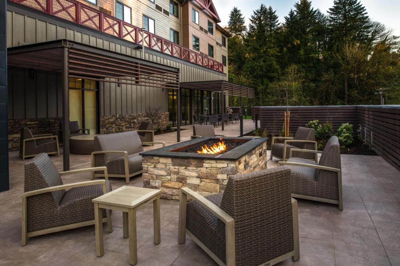 Courtyard By Marriott Olympia Hotel ภายนอก รูปภาพ