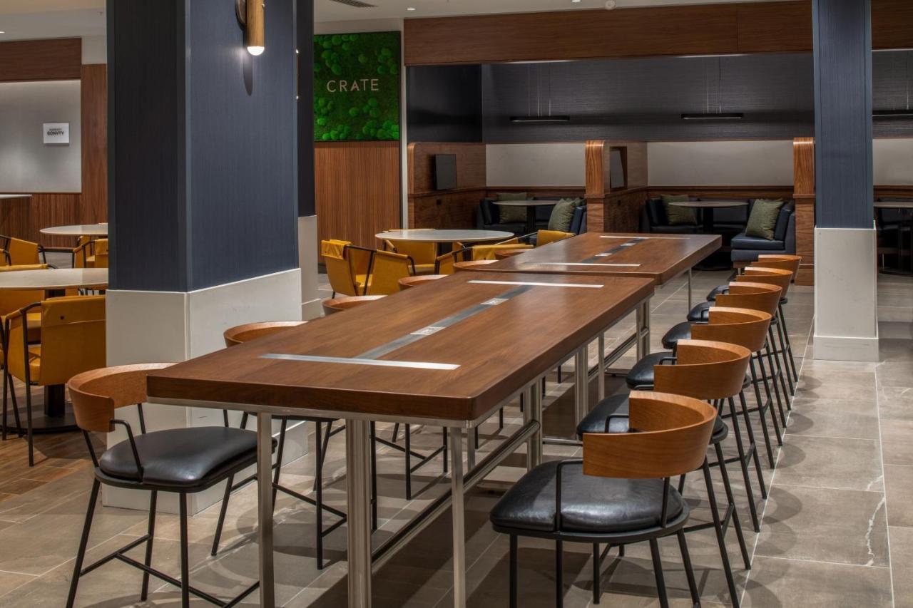 Courtyard By Marriott Olympia Hotel ภายนอก รูปภาพ
