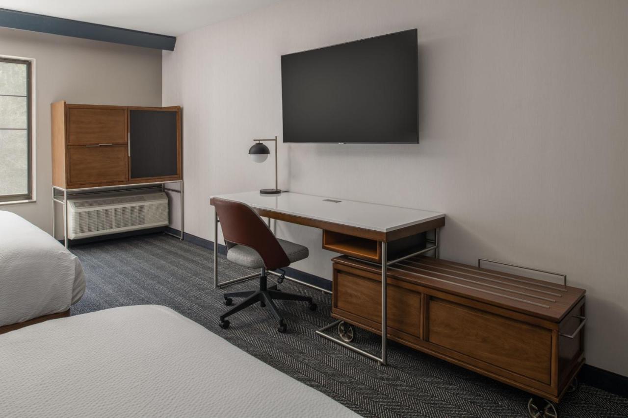 Courtyard By Marriott Olympia Hotel ภายนอก รูปภาพ
